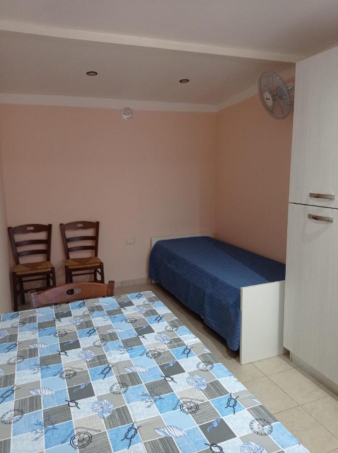 Casa Vacanze Mimose 팔리누로 외부 사진