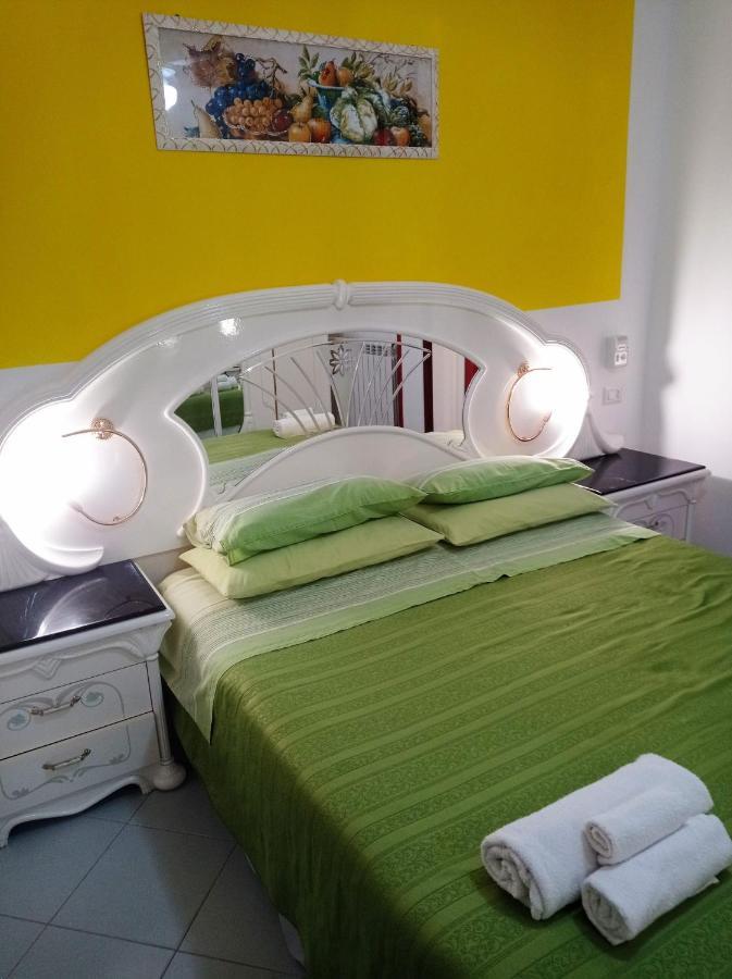 Casa Vacanze Mimose 팔리누로 외부 사진