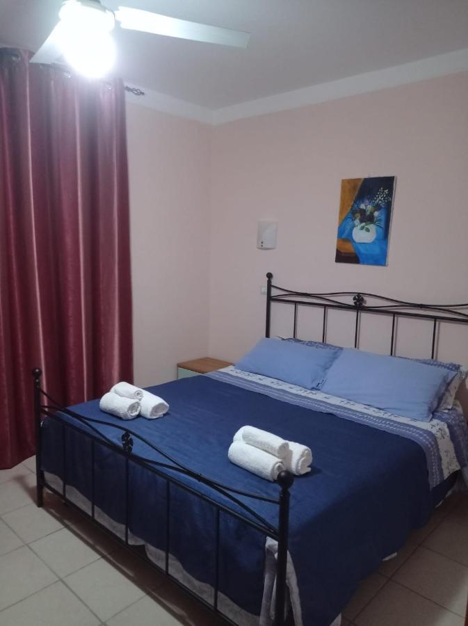 Casa Vacanze Mimose 팔리누로 외부 사진