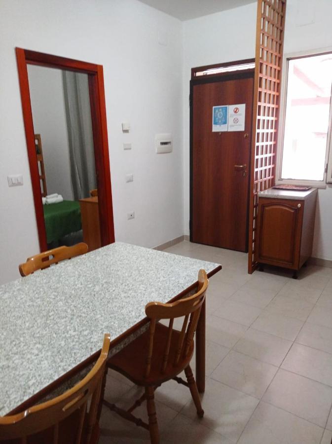 Casa Vacanze Mimose 팔리누로 외부 사진