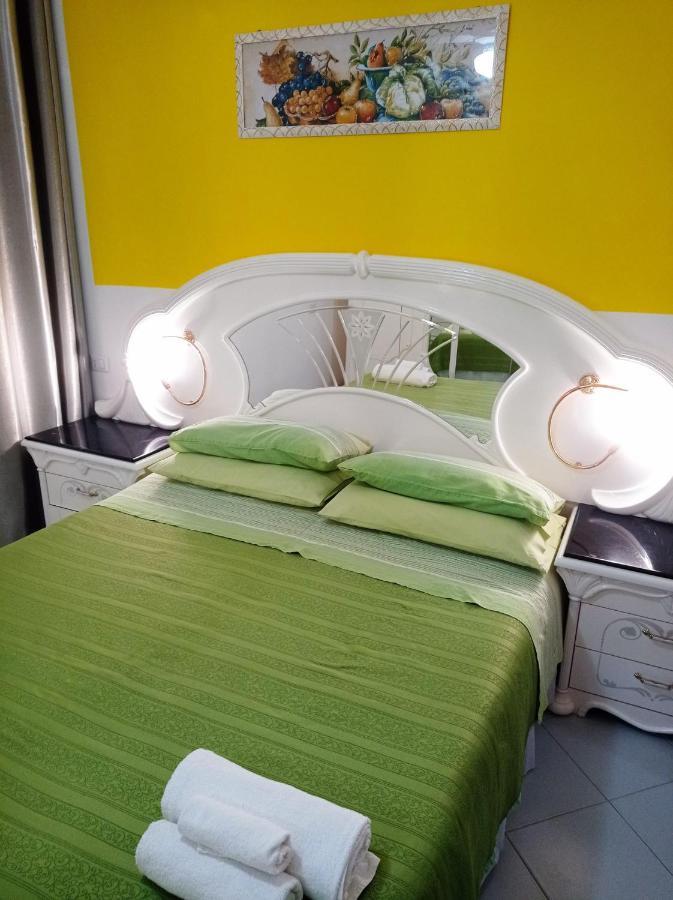Casa Vacanze Mimose 팔리누로 외부 사진