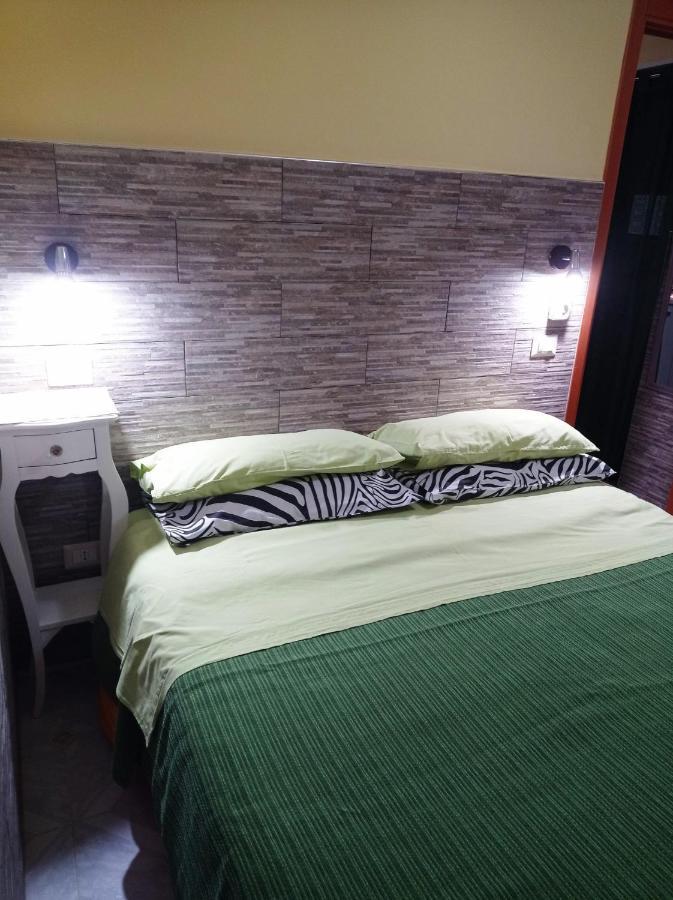 Casa Vacanze Mimose 팔리누로 외부 사진